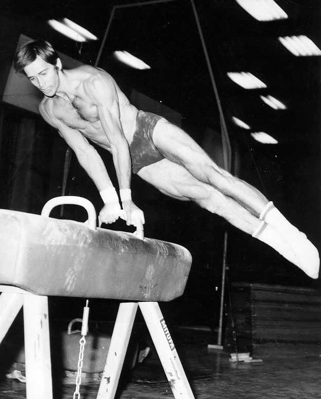 Stefan Zoev former GW noteworthy coach on pommel horse